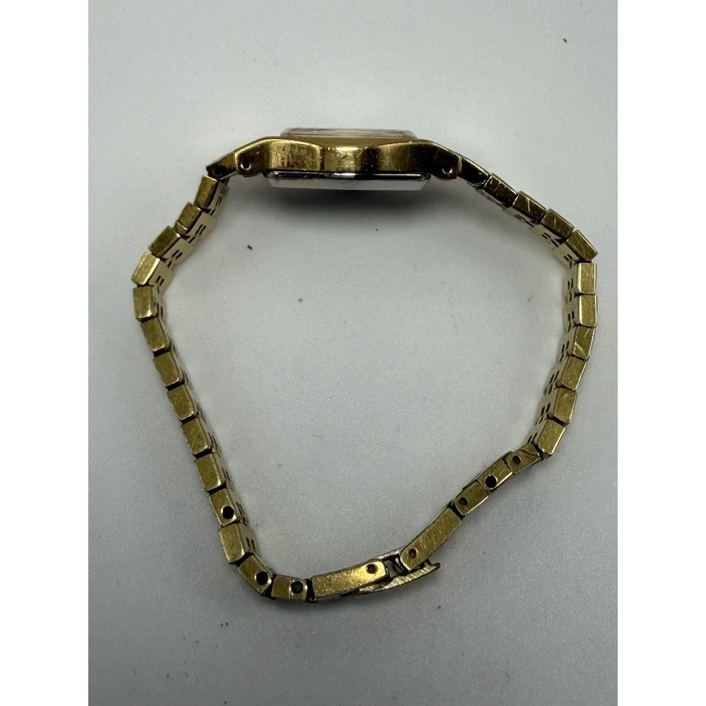 Pulsar Y481-5120 New Battery Ladies Watch Vintage 18MM 6